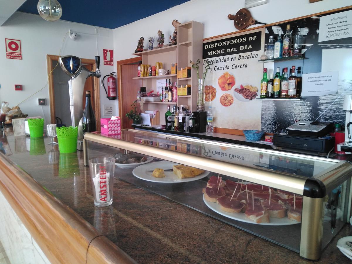 Hostal El Tropezon Matallana de Valmadrigal Dış mekan fotoğraf