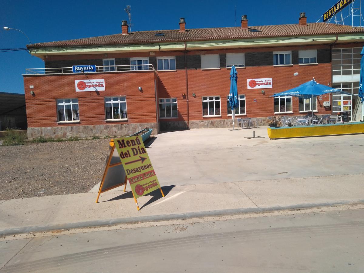 Hostal El Tropezon Matallana de Valmadrigal Dış mekan fotoğraf