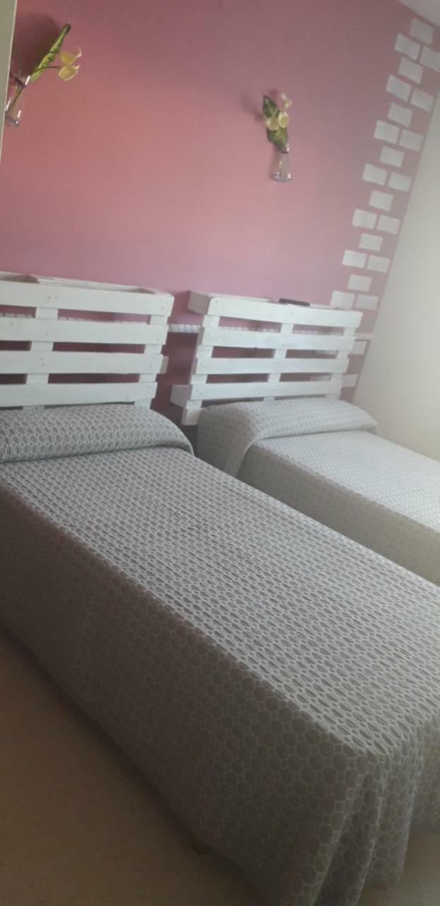 Hostal El Tropezon Matallana de Valmadrigal Dış mekan fotoğraf