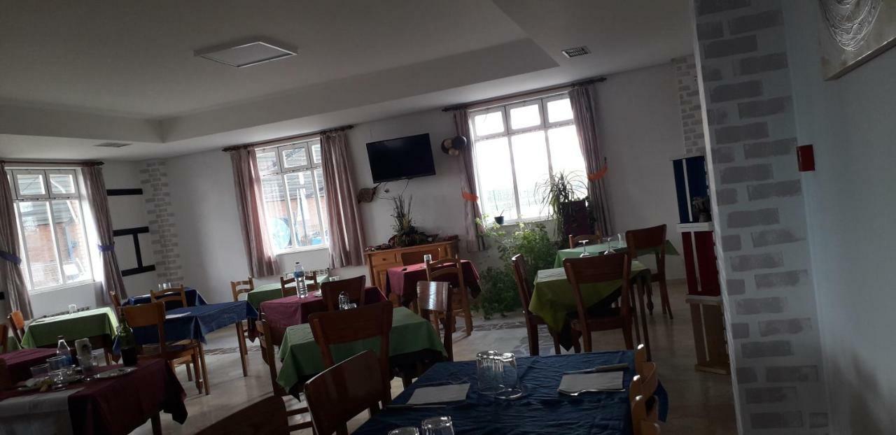 Hostal El Tropezon Matallana de Valmadrigal Dış mekan fotoğraf