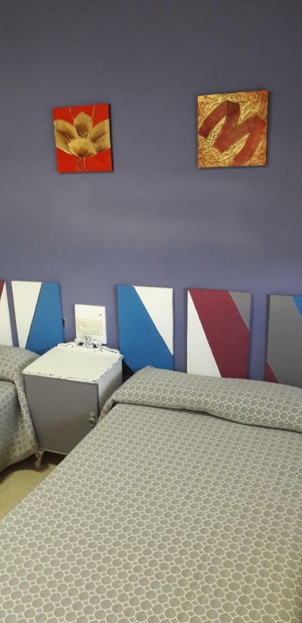 Hostal El Tropezon Matallana de Valmadrigal Dış mekan fotoğraf